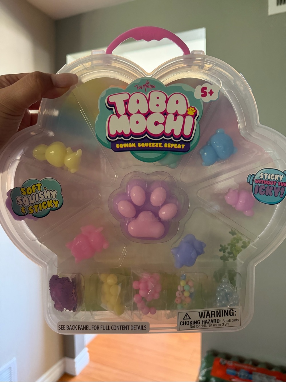 Taba Toy Mania Mochi Squish, Squeeze, Repeat Case Set Carrying travel 
Brand new